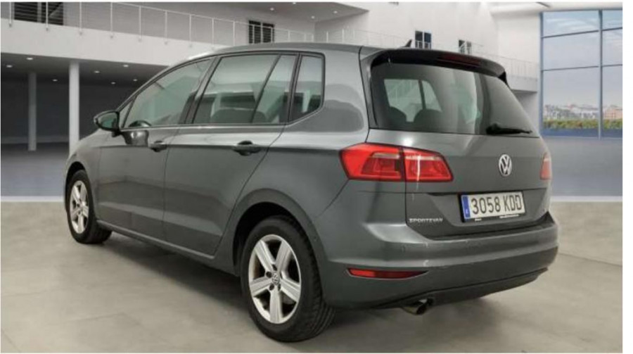 Imagen de Volkswagen Golf SPORTSVAN