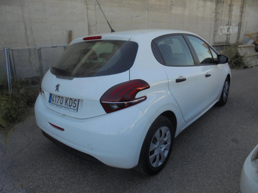 Imagen de Peugeot 208