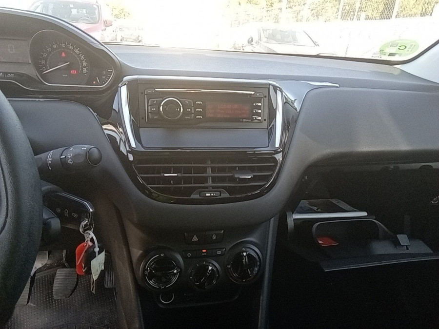 Imagen de Peugeot 208