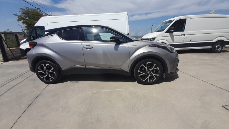 Imagen de TOYOTA C-HR